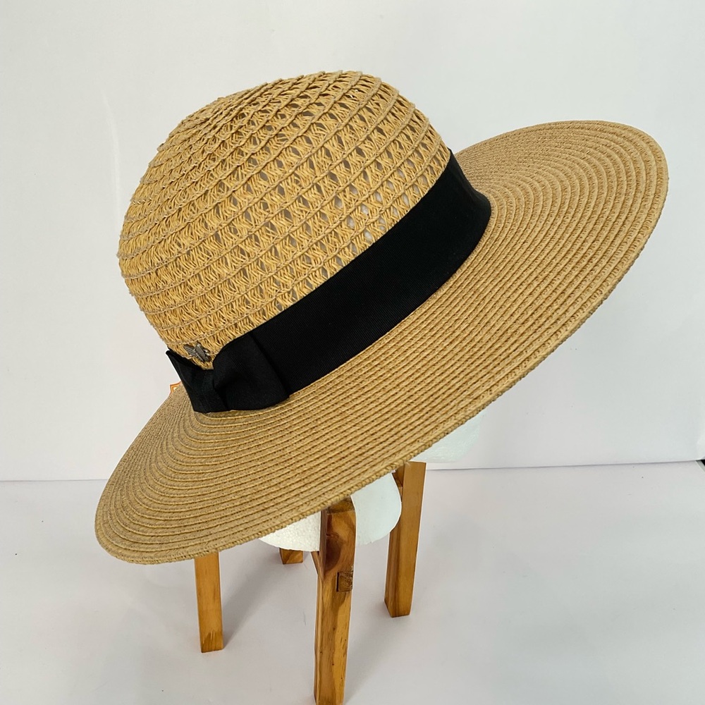 NWT Women’s Kallina “The Vacation Hat” Elegant Tan Sun Hat with Black Band